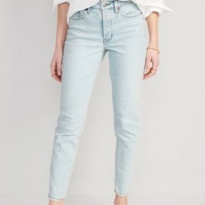 High Rise Curvy Straight Jeans